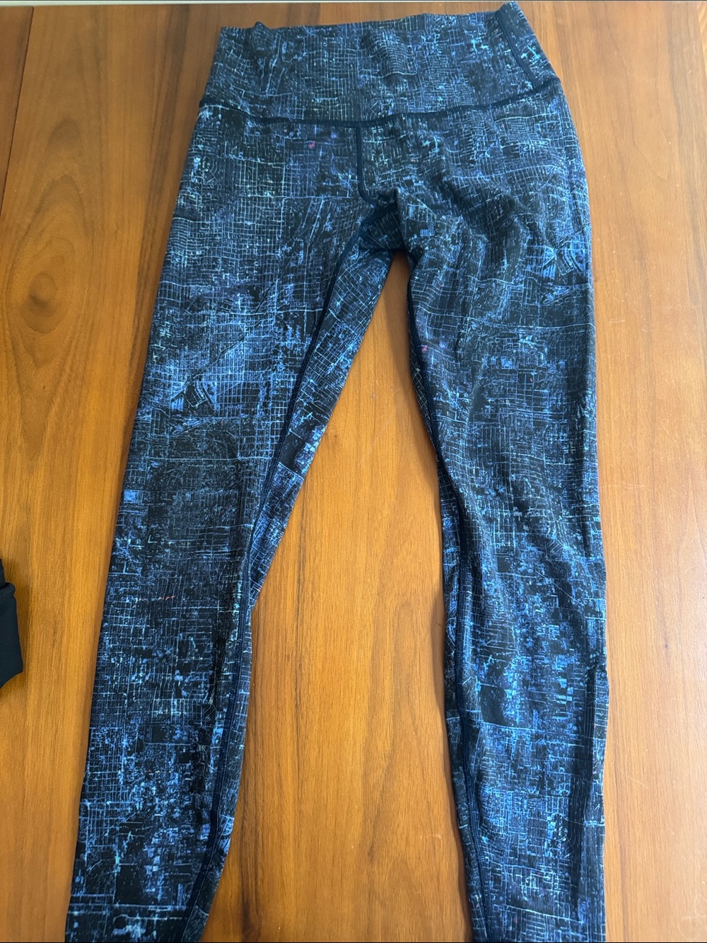 lululemon athletica Black with Blue Abstract Grid Leggings
